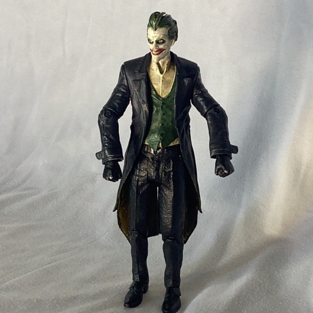Joker figure